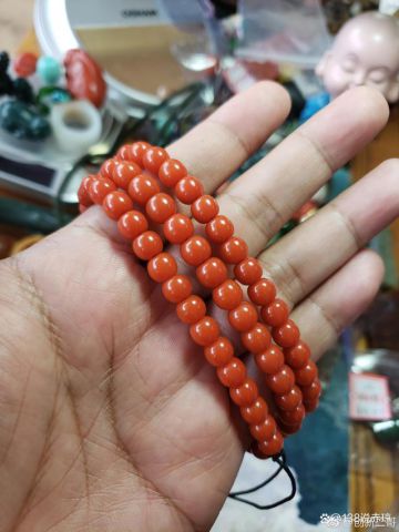 南红和和田玉哪种更贵,两者谁更好?