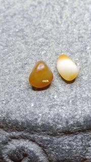 和田玉籽料原石小米粒