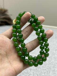 十四【和田玉】阳绿项链